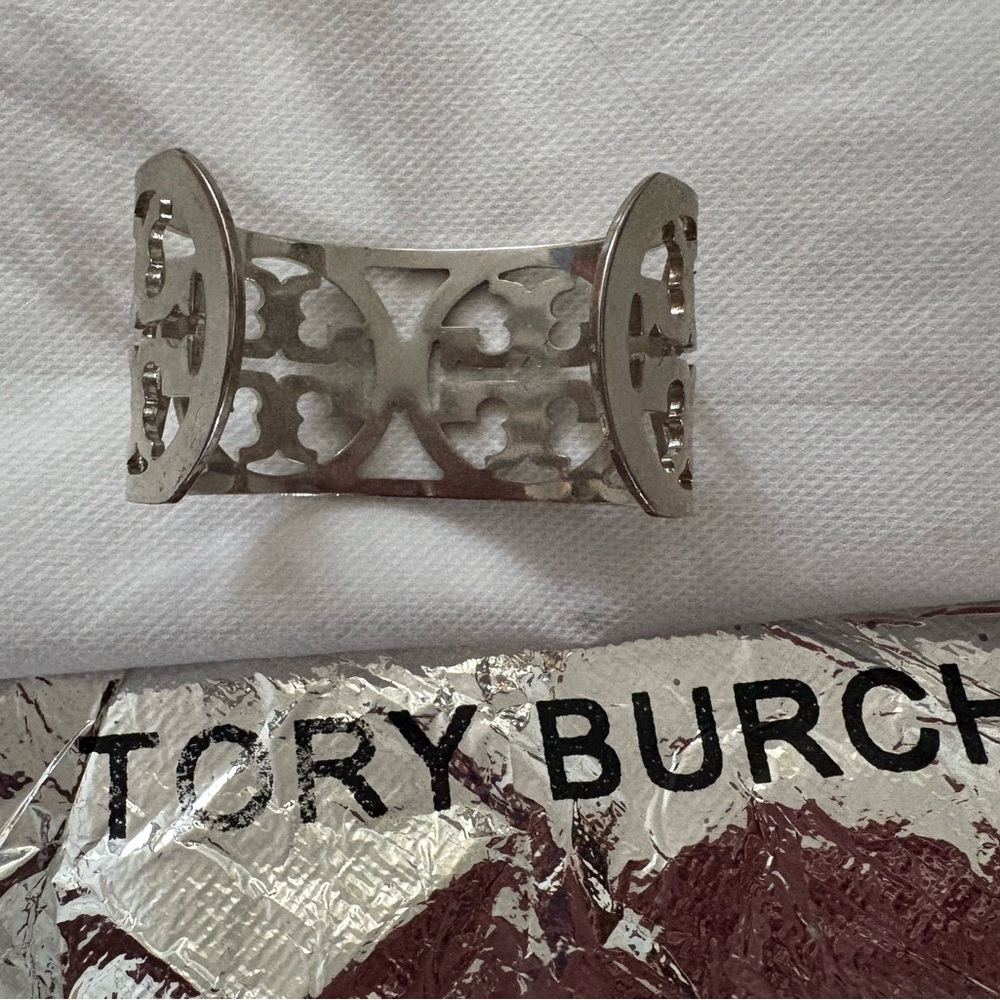 Tory Burch Silver Wide Logo Reva Cuff Bracelet - Picture 3 of 7